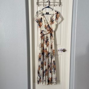 Vici Maxi Dress